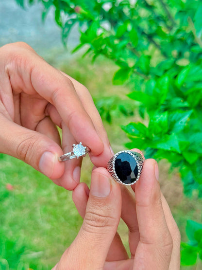Couple Black Stone Rings – Elegant Matching Rings for Couples