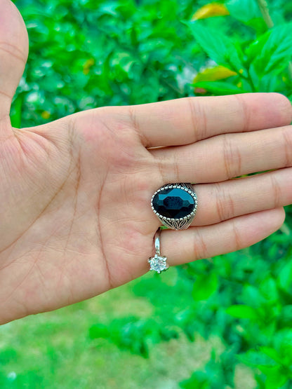Couple Black Stone Rings – Elegant Matching Rings for Couples